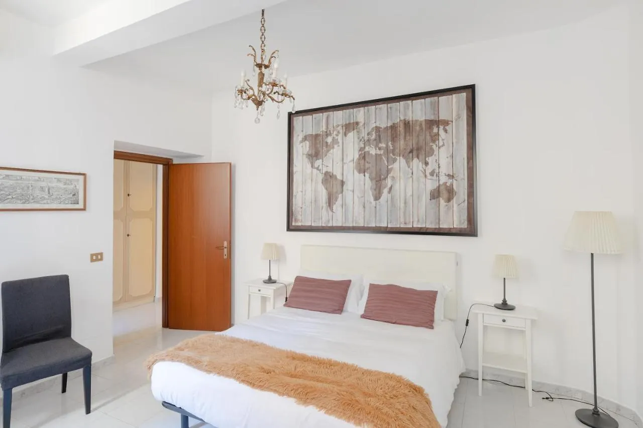Apartman Your Colosseum Home Róma Olaszország
